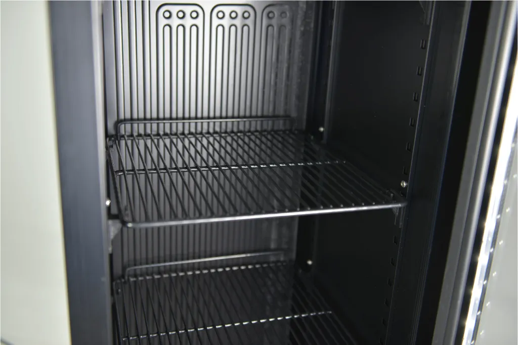 GCDC130_Detail_Regale.webp
