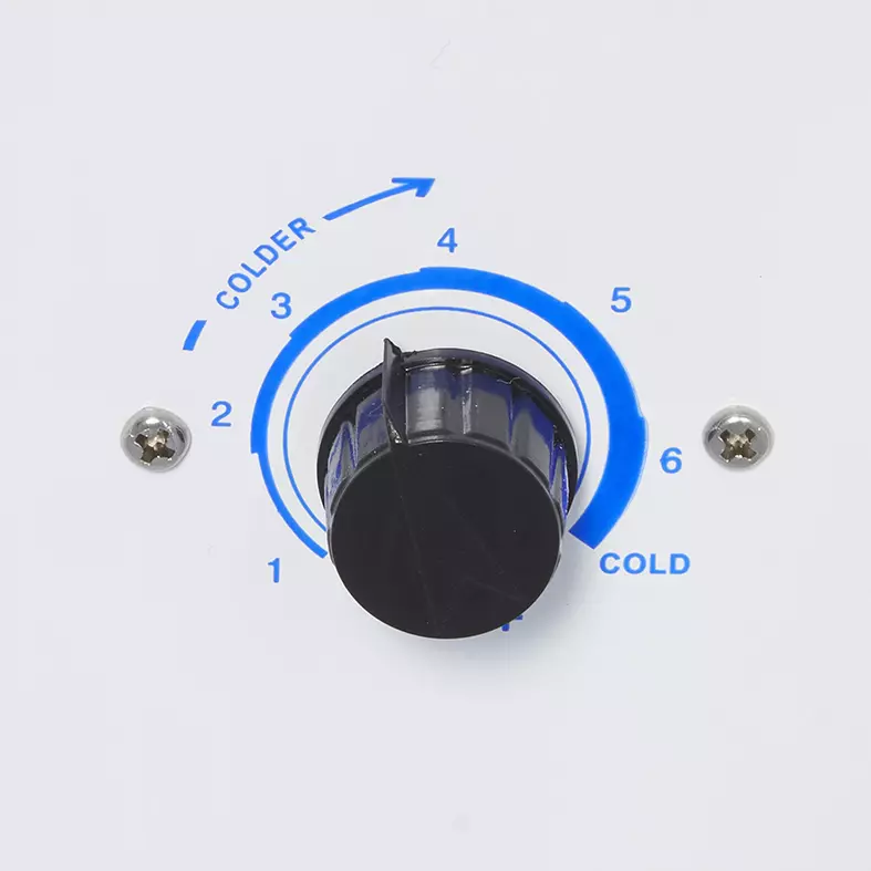 0,92 kWh/24h - Ultra Energy-Efficient & Eco-Friendly Bottle Refrigerator with advertising display  - ECO STAR +