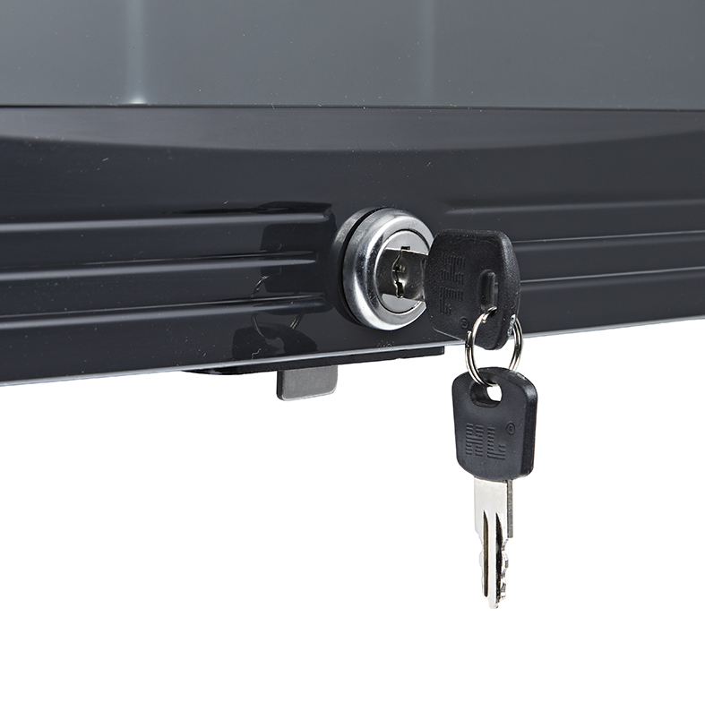 Mini Fridge - beverage cooler - retail - black - GCKW50